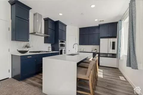 Kitchen - 853 W Wickham Dr, Murray, UT 84123 photo 1 of 4