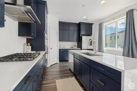 Kitchen - 853 W Wickham Dr, Murray, UT 84123 photo 2 of 4
