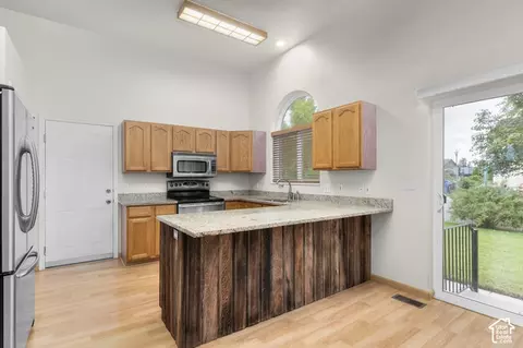 Kitchen - 1033 W 1500 N, Orem, UT 84057 photo 2 of 2