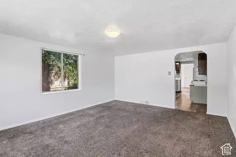 Living - 1245 W 1600 N, Mapleton, UT 84664 photo 4 of 4