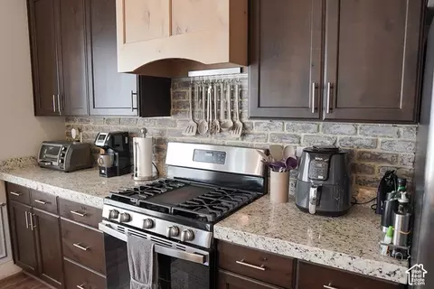 Kitchen - 1686 E Meadowlark Dr, Eagle Mountain, UT 84005 photo 3 of 3
