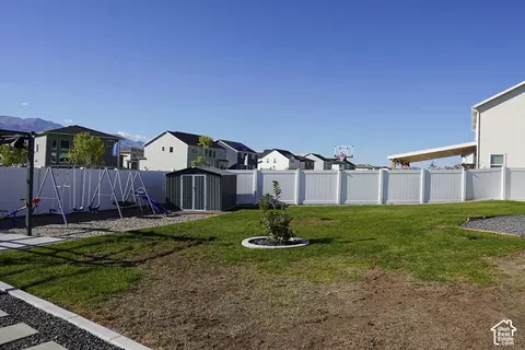 Exterior - 1686 E Meadowlark Dr, Eagle Mountain, UT 84005 photo 11 of 13