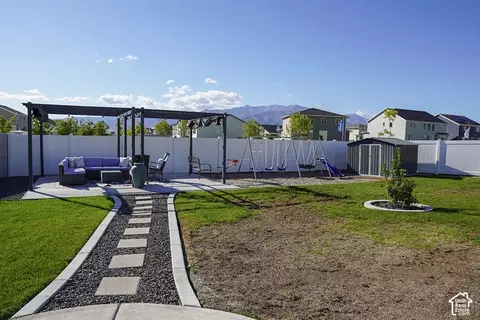 Exterior - 1686 E Meadowlark Dr, Eagle Mountain, UT 84005 photo 9 of 13