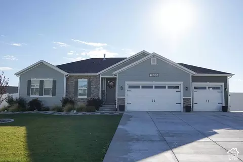 Exterior - 1686 E Meadowlark Dr, Eagle Mountain, UT 84005 photo 2 of 13