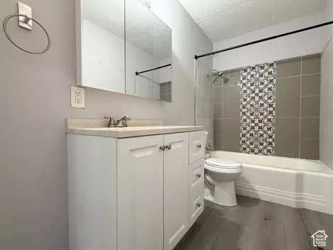 Bath - 345 N Wall Ave, Ogden, UT 84404 photo 1 of 1