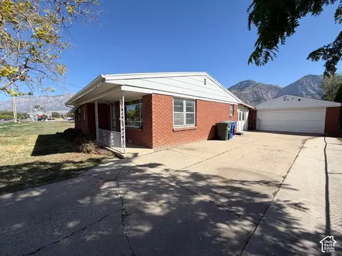 Exterior - 345 N Wall Ave, Ogden, UT 84404 photo 5 of 6