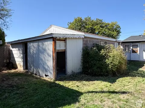 Exterior - 345 N Wall Ave, Ogden, UT 84404 photo 4 of 6
