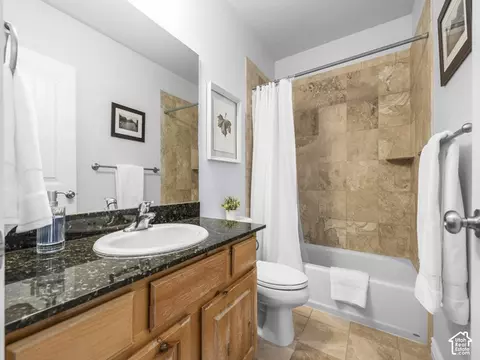 Bath - 596 N 1420 E, Provo, UT 84606 photo 5 of 5