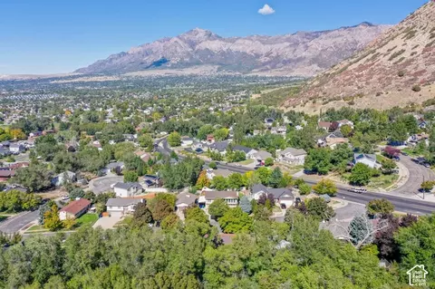 View/Area - 1085 E 800 N, Ogden, UT 84404 photo 3 of 9