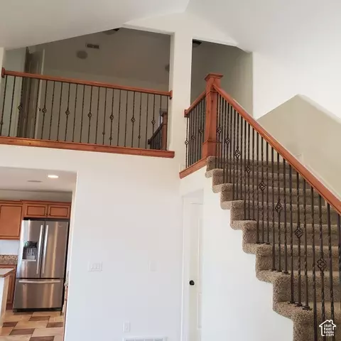 Entry Way - 15001 S Eagle Crest Dr E, Draper, UT 84020 photo 5 of 6