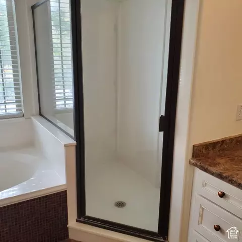 Bath - 15001 S Eagle Crest Dr E, Draper, UT 84020 photo 8 of 10