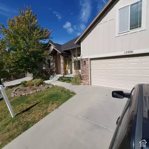 Exterior - 15001 S Eagle Crest Dr E, Draper, UT 84020 photo 2 of 12