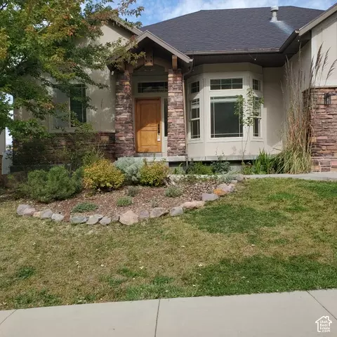 Exterior - 15001 S Eagle Crest Dr E, Draper, UT 84020 photo 10 of 12