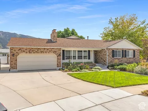 Exterior - 1622 E Royal Oak Cir S, Sandy, UT 84092 photo 10 of 14