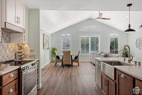 Kitchen - 1622 E Royal Oak Cir S, Sandy, UT 84092 photo 2 of 5