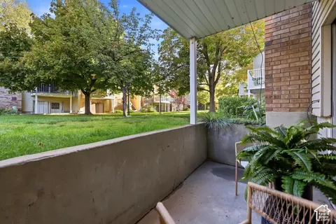 Exterior - 17 E 400 N # 17, Bountiful, UT 84010 photo 5 of 10