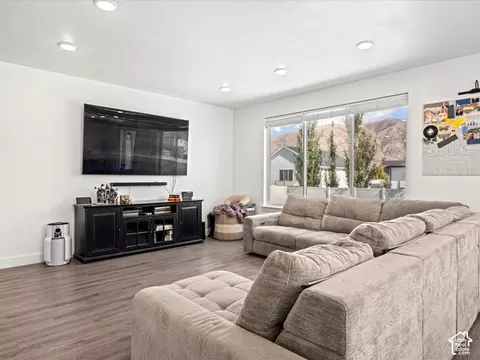Living - 561 S 655 E, Hyrum, UT 84319 photo 2 of 3