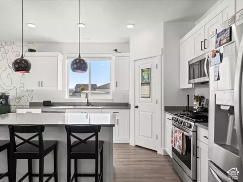 Kitchen - 561 S 655 E, Hyrum, UT 84319 photo 3 of 4