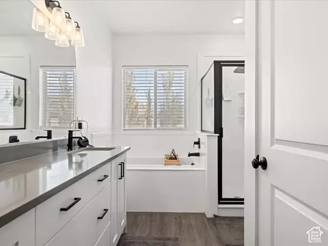 Bath - 561 S 655 E, Hyrum, UT 84319 photo 2 of 4