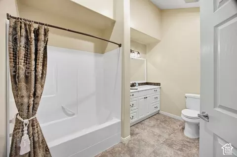 Bath - 2235 N 230 E #B, North Logan, UT 84341 photo 1 of 4
