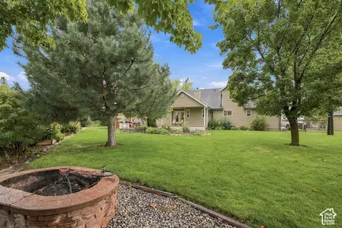 Exterior - 525 E Oneida St, Preston, ID 83263 photo 2 of 8