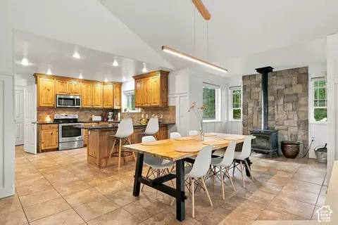 Dining - 525 E Oneida St, Preston, ID 83263 photo 1 of 2