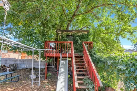 Exterior - 892 E Bear Canyon Rd S, Sandy, UT 84094 photo 13 of 15