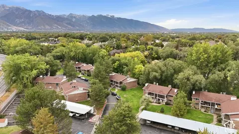 View/Area - 4756 S 700 E #111, Murray, UT 84107 photo 6 of 7