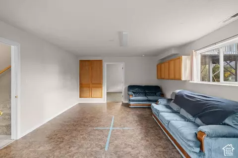 Living - 328 E Hillcrest Cir, Central, UT 84722 photo 2 of 2