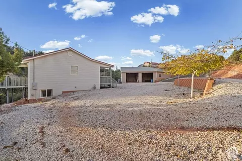 Exterior - 328 E Hillcrest Cir, Central, UT 84722 photo 10 of 20