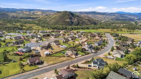 View/Area - 437 Scenic Rd, Francis, UT 84036 photo 4 of 8