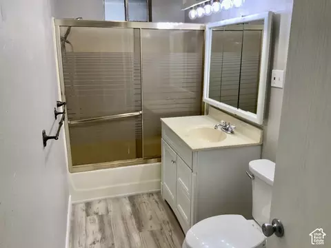 Bath - 137 N Main St, Monroe, UT 84754 photo 3 of 3