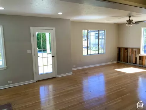 Living - 137 N Main St, Monroe, UT 84754 photo 1 of 4