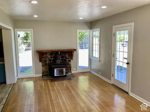 Living - 137 N Main St, Monroe, UT 84754 photo 3 of 4