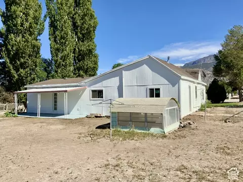 Exterior - 137 N Main St, Monroe, UT 84754 photo 3 of 8