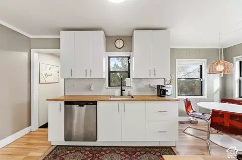 Kitchen - 321 E 6240 S, Murray, UT 84107 photo 1 of 7