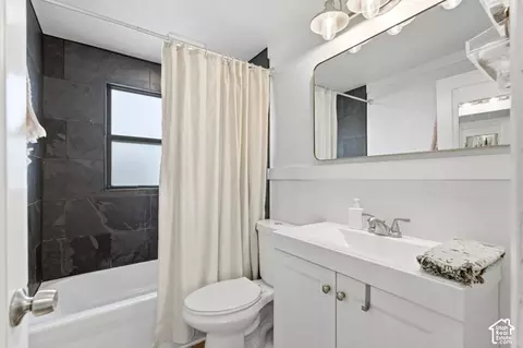 Bath - 321 E 6240 S, Murray, UT 84107 photo 1 of 2