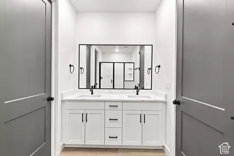 Bath - 1148 N 1525 E #121, Payson, UT 84651 photo 2 of 5