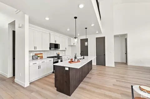 Kitchen - 1148 N 1525 E #121, Payson, UT 84651 photo 1 of 3