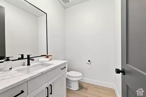 Bath - 1148 N 1525 E #121, Payson, UT 84651 photo 1 of 5