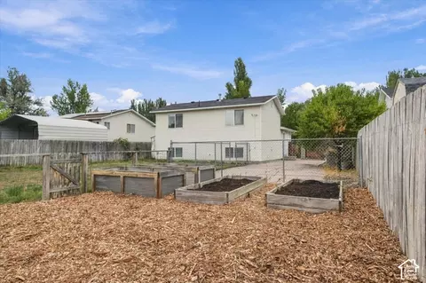 Exterior - 781 S 300 W, Logan, UT 84321 photo 6 of 11