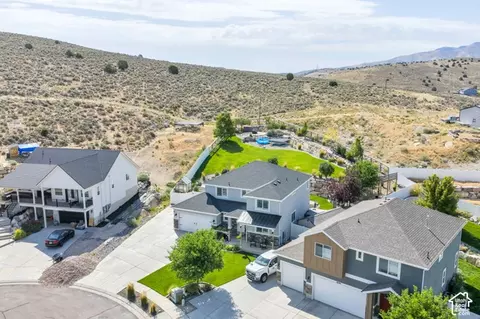 View/Area - 2104 E Weeping Cherry Ln, Eagle Mountain, UT 84005 photo 1 of 3