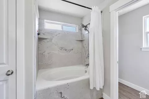 Bath - 2104 E Weeping Cherry Ln, Eagle Mountain, UT 84005 photo 3 of 3