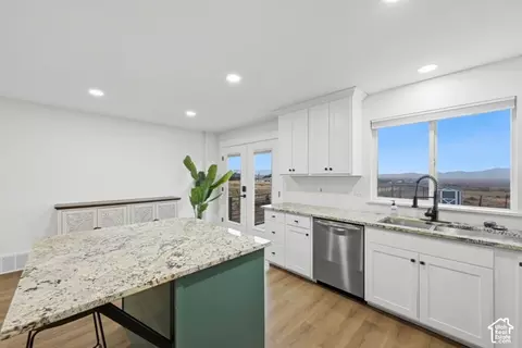 Kitchen - 65 S 200 E, Cedar Fort, UT 84013 photo 1 of 4