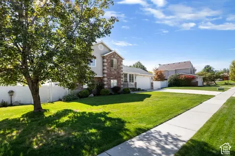 Exterior - 228 E 900 N, American Fork, UT 84003 photo 3 of 11