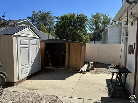 Exterior - 6575 S 670 W, Murray, UT 84123 photo 3 of 3
