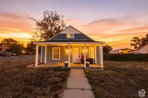 253 Broadway St N, Tooele, UT 84074