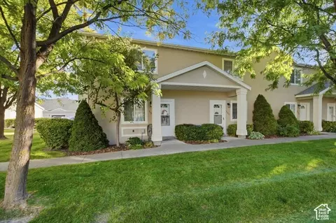 Exterior - 154 W Coventry Pl N, Logan, UT 84341 photo 5 of 5