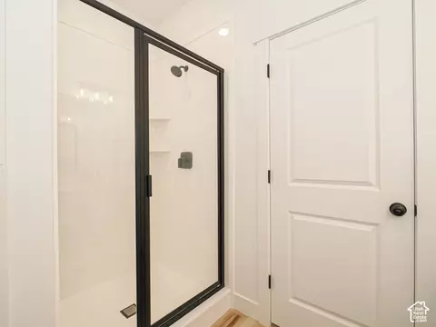 Bath - 628 S 770 E, Hyrum, UT 84319 photo 1 of 2