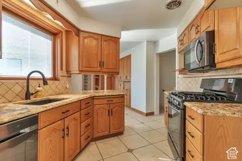 Kitchen - 207 W Cornell Dr, Midvale, UT 84047 photo 1 of 3